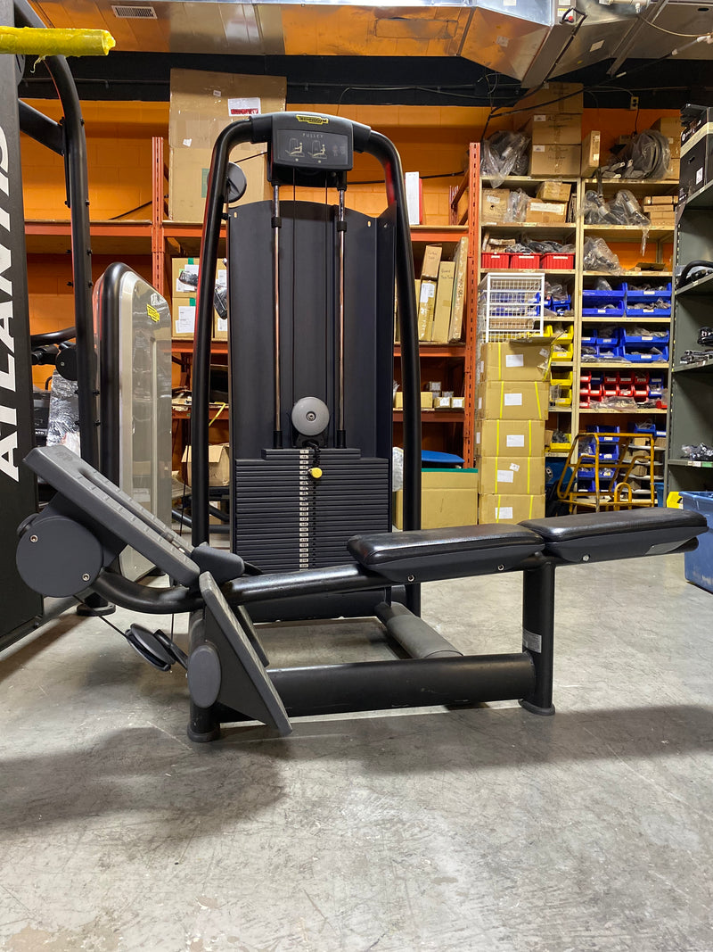 Used Technogym 900 Pully (Row)