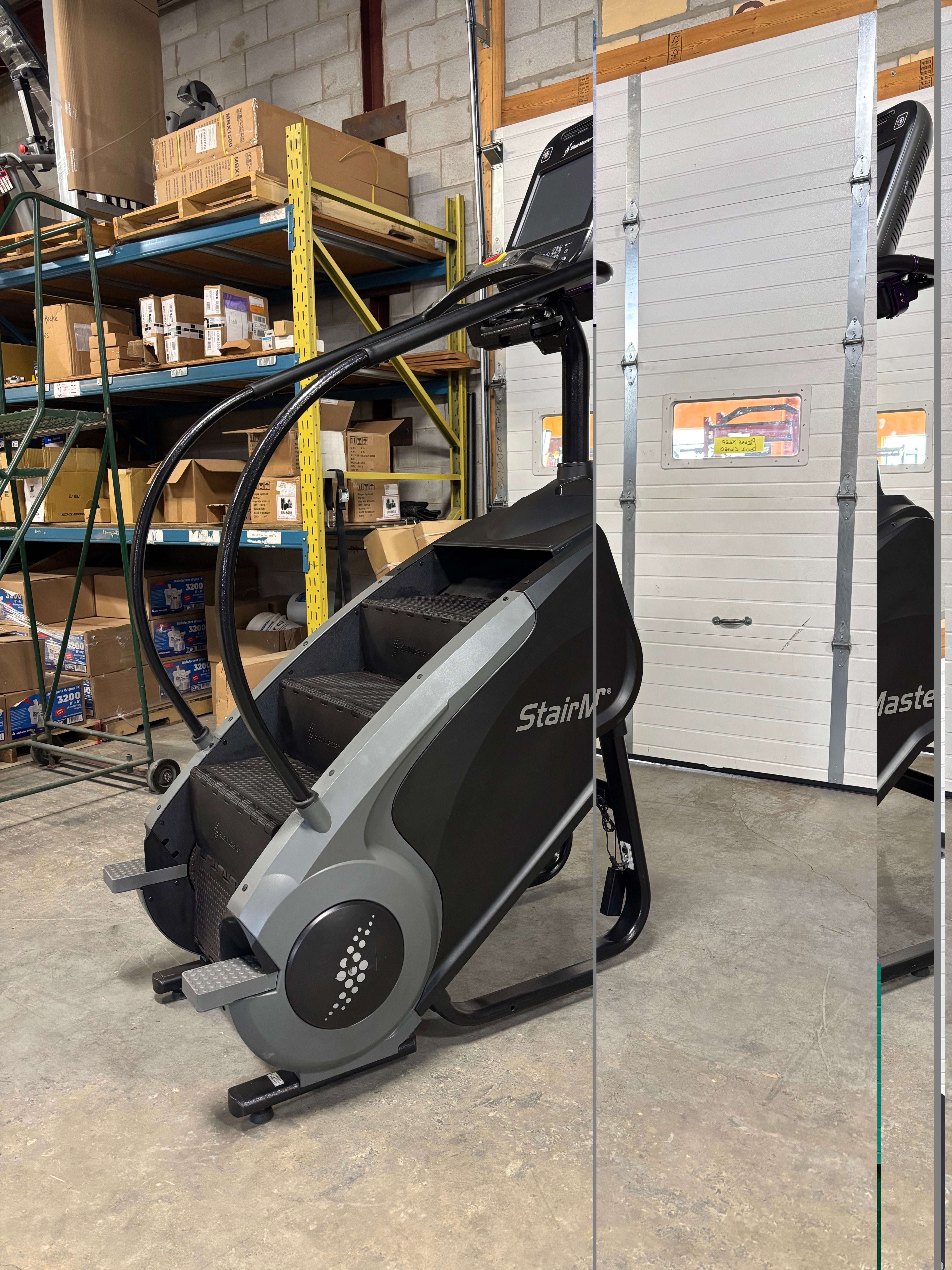Used StairMaster 8G Gauntlet with console